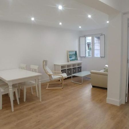Moderno Apartamento En Zona Antigua Lägenhet Pontevedra Exteriör bild