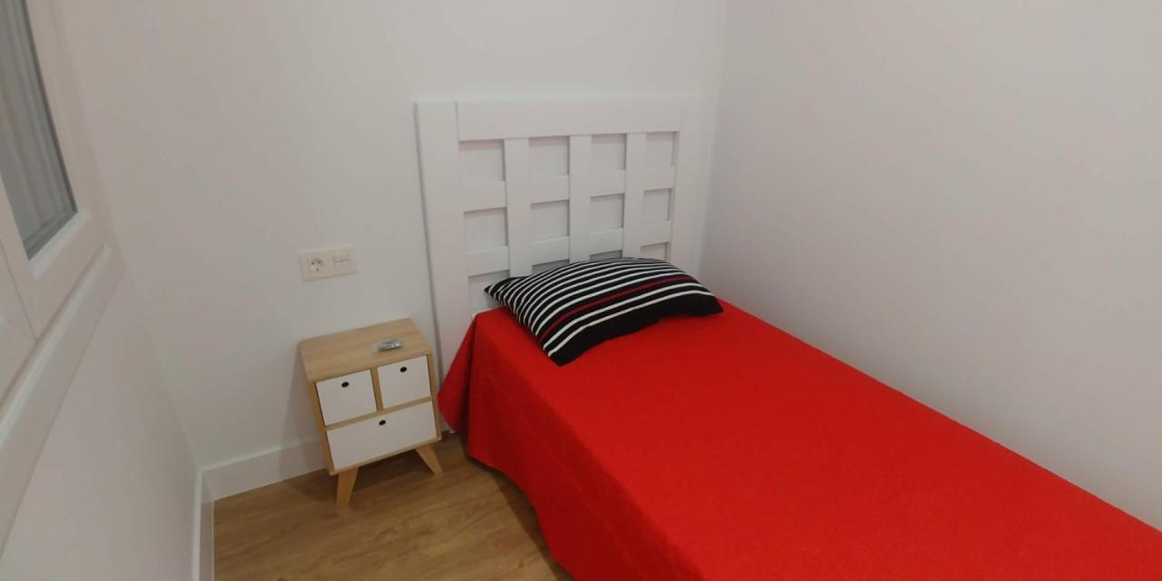 Moderno Apartamento En Zona Antigua Lägenhet Pontevedra Exteriör bild