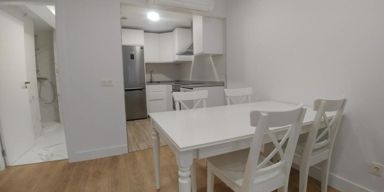 Moderno Apartamento En Zona Antigua Lägenhet Pontevedra Exteriör bild