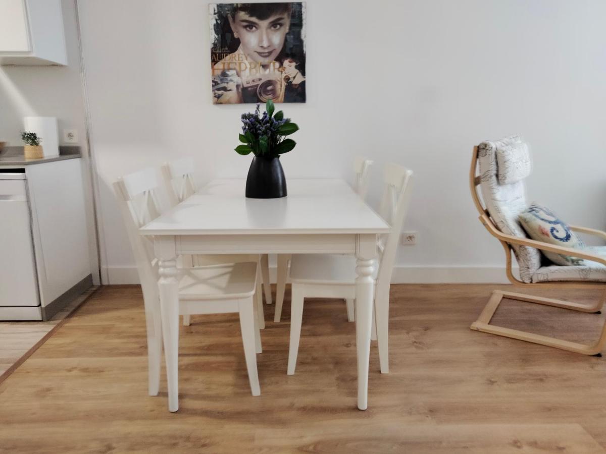 Moderno Apartamento En Zona Antigua Lägenhet Pontevedra Exteriör bild